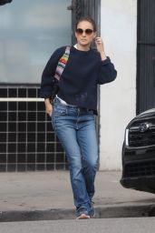 Natalie Portman Street Style 01/28/2019