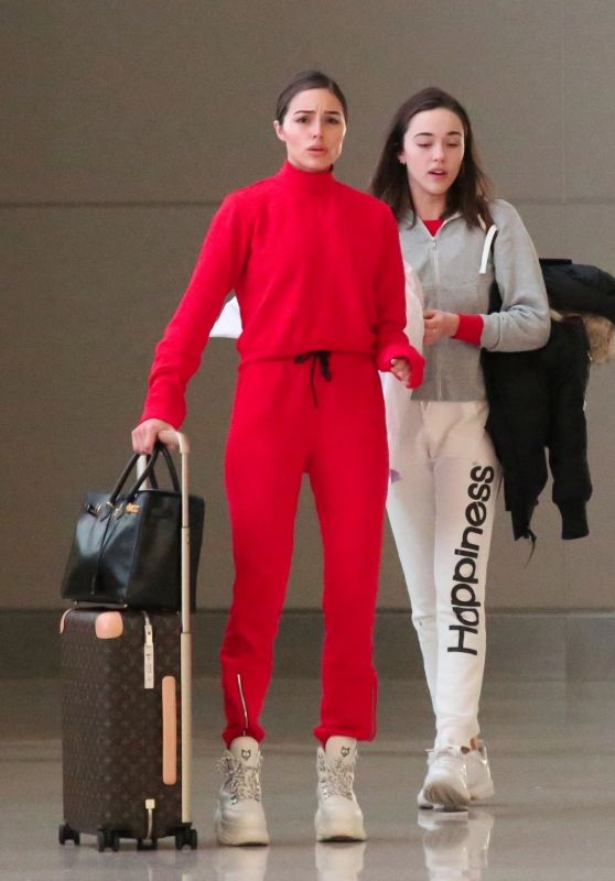Olivia Culpo in a Red Ensemble - LAX in Los Angeles 01/10/2019