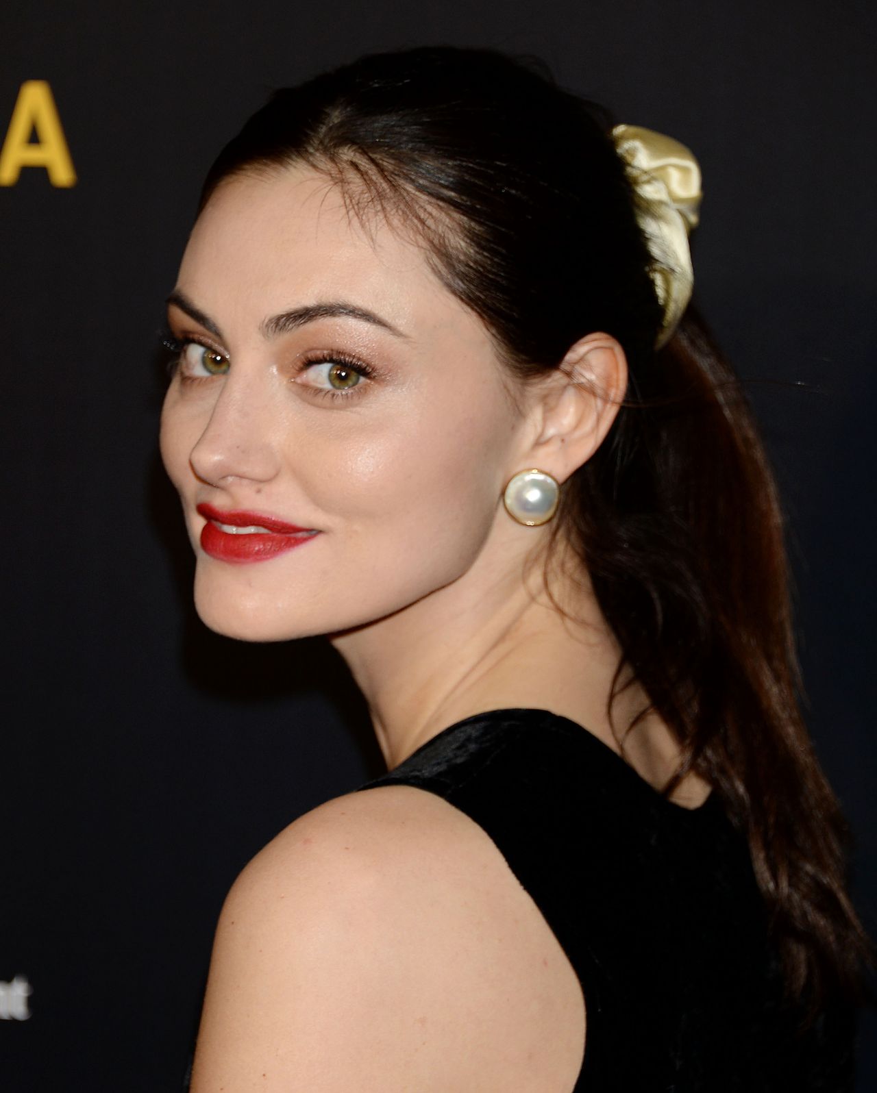 Phoebe Tonkin – 2019 G’Day USA in LA • CelebMafia