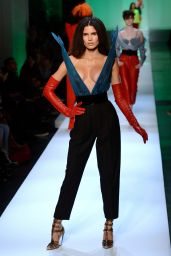 Raica Oliveira Walks Jean Paul Gaultier Fashion Show in Paris 07/04/2018