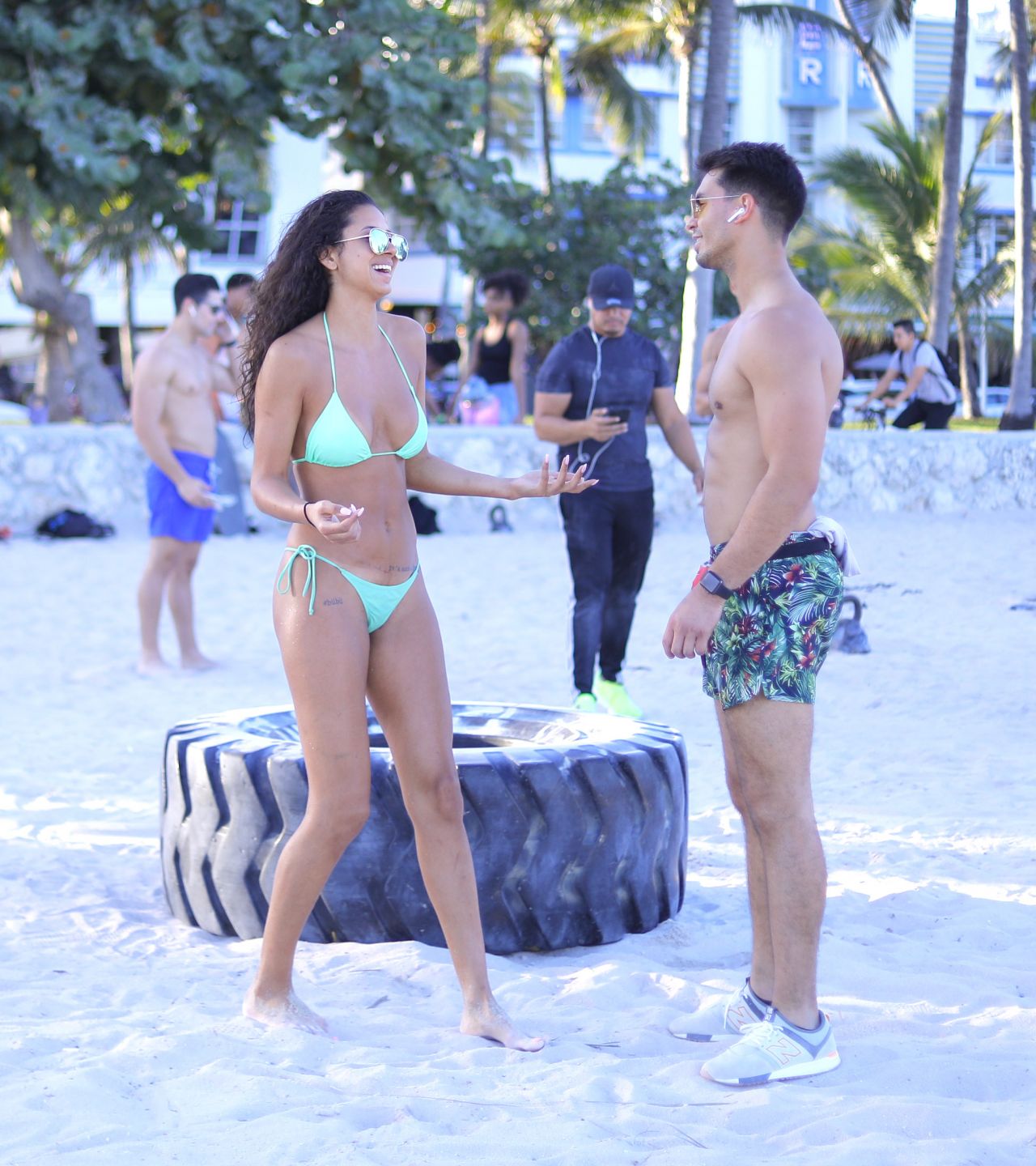 Rebecca Scott in Bikini - Workout on Miami Beach 01/08/2019.