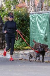 Reese Witherspoon - Out For a Jog in Santa Monica 01/13/2019