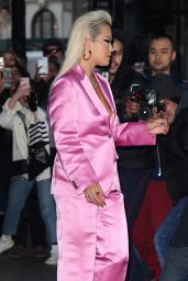 Rita Ora - Leaves Her Hotel in NYC 01/16/2019