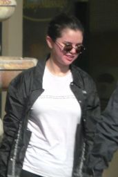 Selena Gomez Hits the Gym in West Hollywood 01/28/2019