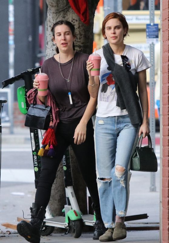 Tallulah and Scout Willis - Shopping in LA 01/28/2019