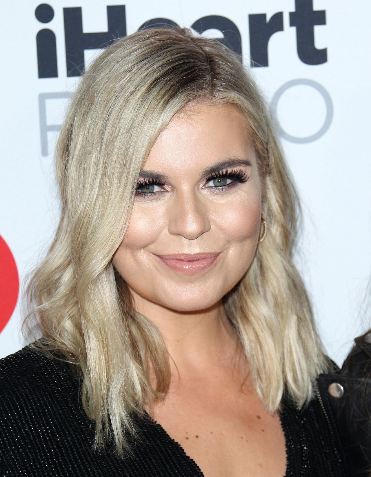 Tanya Rad – 2019 iHeartRadio Podcast Awards • CelebMafia