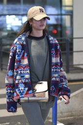 Taylor Hill Travel Style - Arrives in Paris 01/19/2019