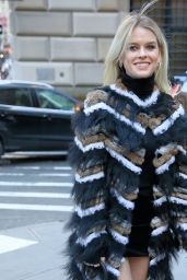 Alice Eve – Longchamp Fashion Show in NYC 02/09/2019