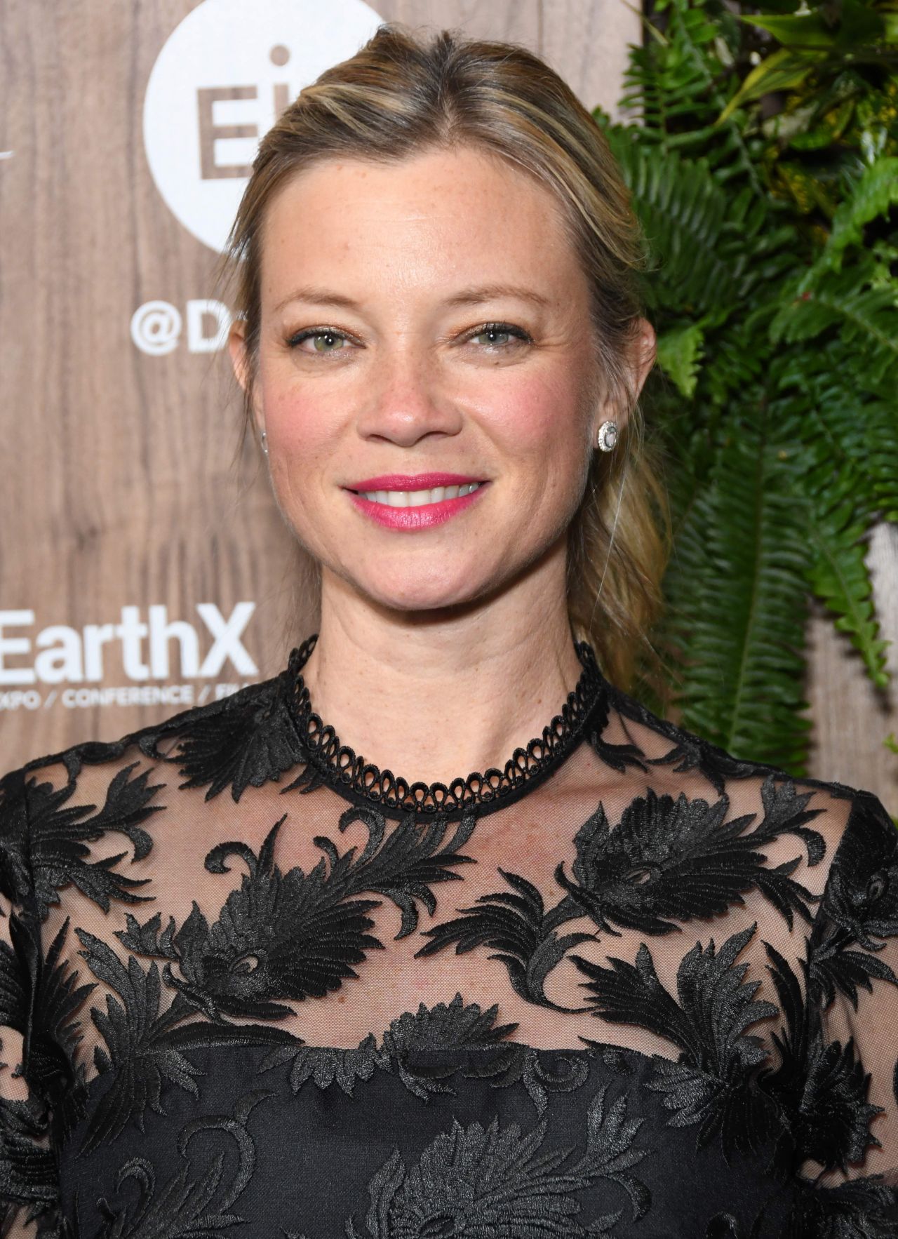 Pictures of amy smart