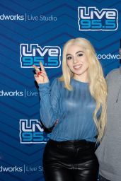 Ava Max - Pose With Her Fans During Backstage at the Bloodworks Live Studios in Portland 01/30/2019