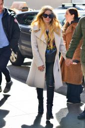 Avril Lavigne is Stylish - Leaving Sirius Radio in NYC 02/19/2019