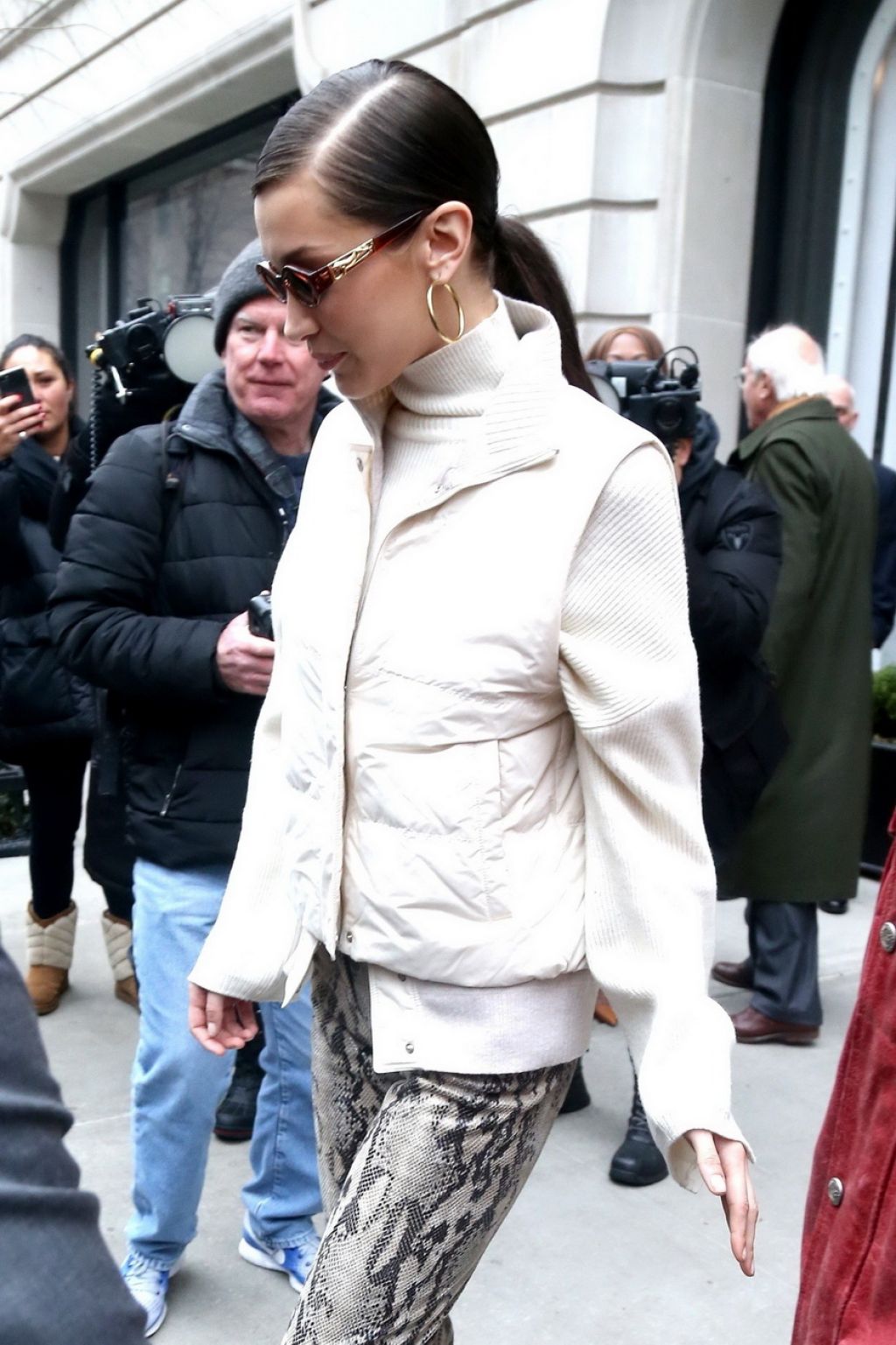 Bella Hadid Fashion and Style 02/07/2019 • CelebMafia