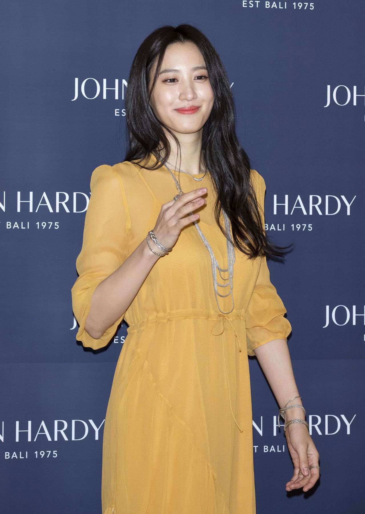 Claudia Kim - "John Hardy" Fashion Photocall in Seoul * Cele