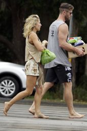 Elsa Pataky and Chris Hemsworth - Out in Byron Bay 02/06/2019