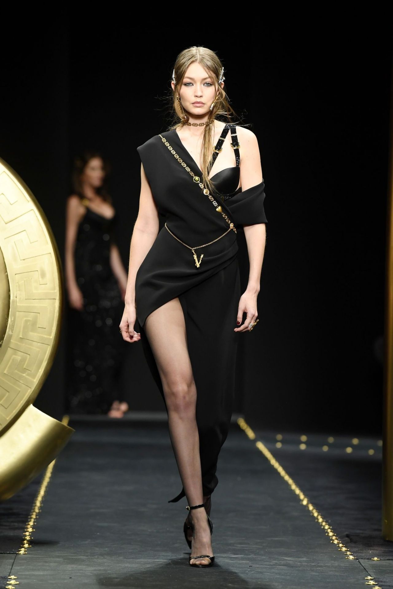 Gigi Hadid Versace Fashion Show 02/22/2019 • CelebMafia