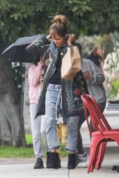 Halle Berry - Heads to Erewhon Natural Foods in LA 02/13/2019