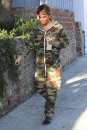 Halle Berry - Out in LA 02/05/2019