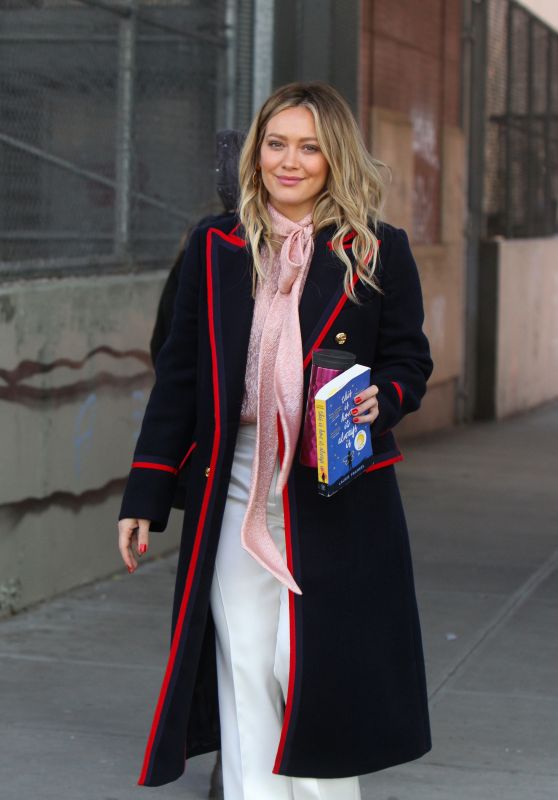 Hilary Duff - "Younger" Set in NYC 02/25/2019