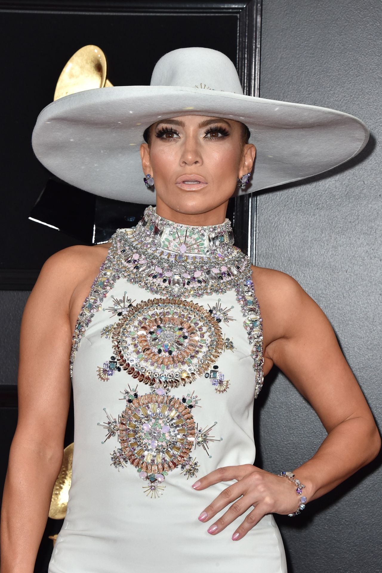 Jennifer Lopez 2019 Grammy Awards • CelebMafia