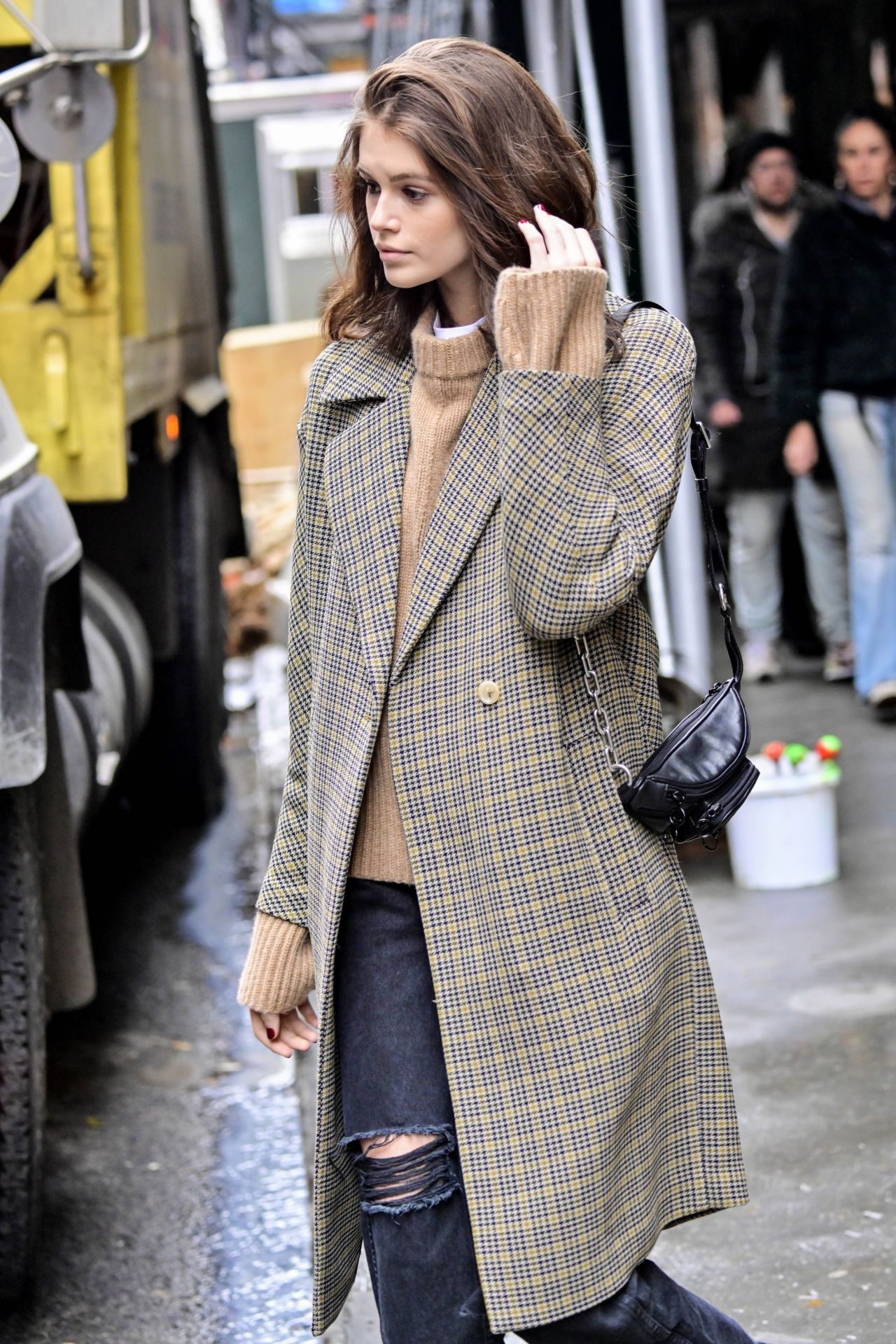 Kaia Gerber Casual Style 02/13/2019 - Fashion Host