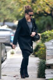 Kate Beckinsale - Returns Home in LA 01/31/2019