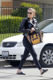 Kate Mara - Running Errands in Beverly Hills 02/20/2019