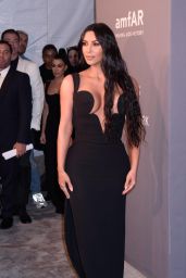 Kim Kardashian – 2019 amfAR Gala in New York