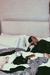 Kourtney Kardashian - Personal Pics 02/06/2019