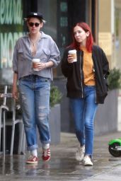 Kristen Stewart and Sara Dinkin - Out for coffee in LosFeliz 01/31/2019q