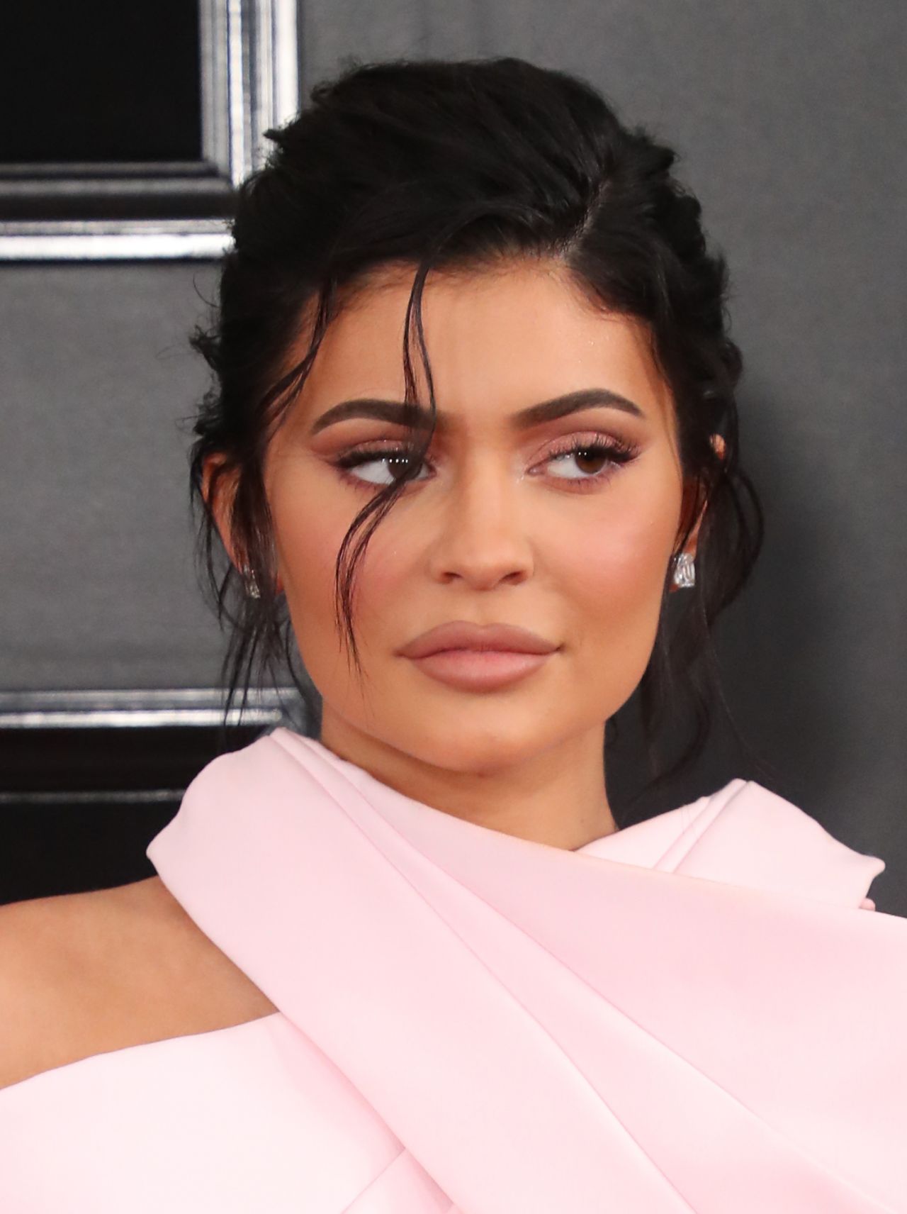 Kylie Jenner – 2019 Grammy Awards • CelebMafia
