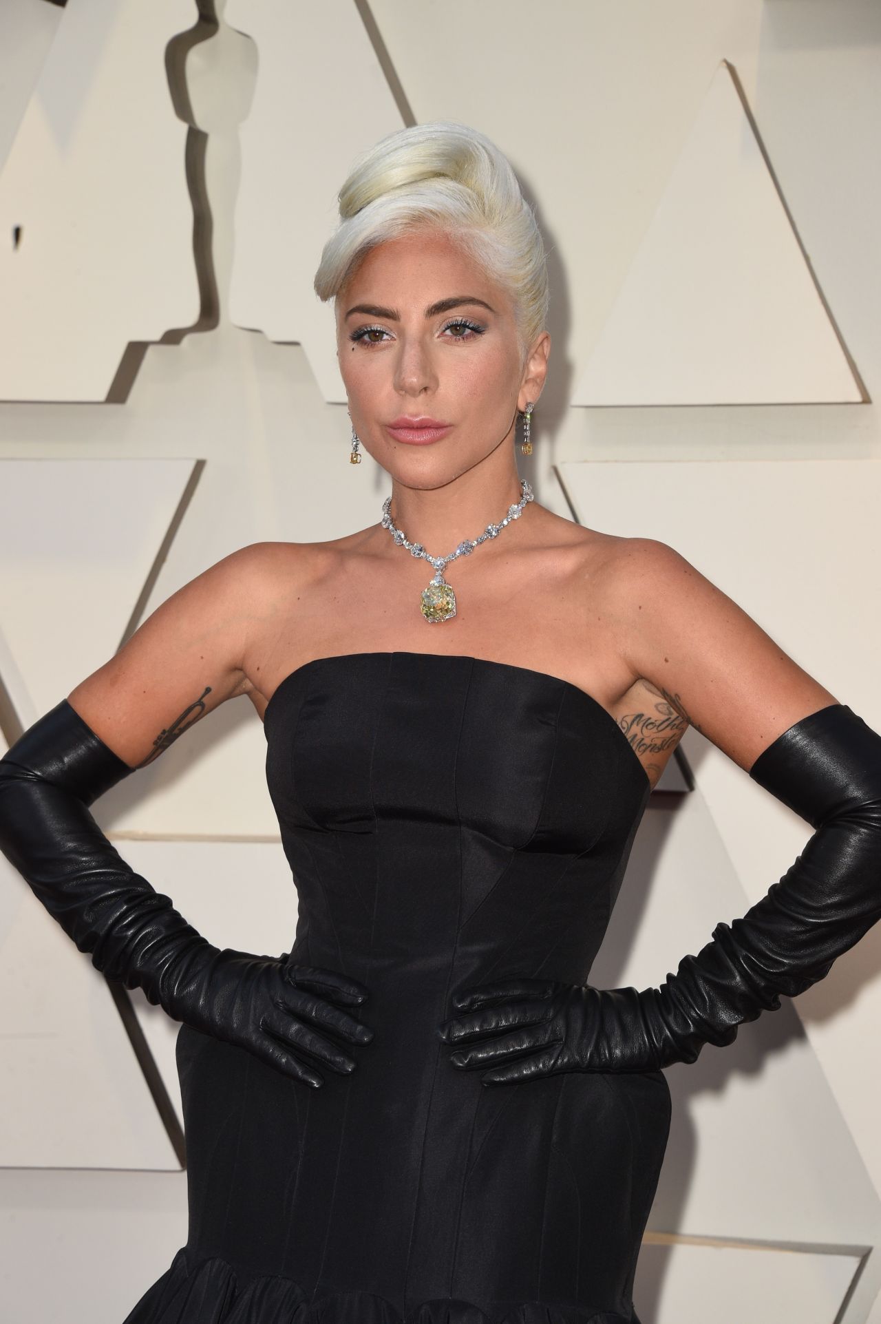 Lady Gaga – Oscars 2019 Red Carpet • CelebMafia
