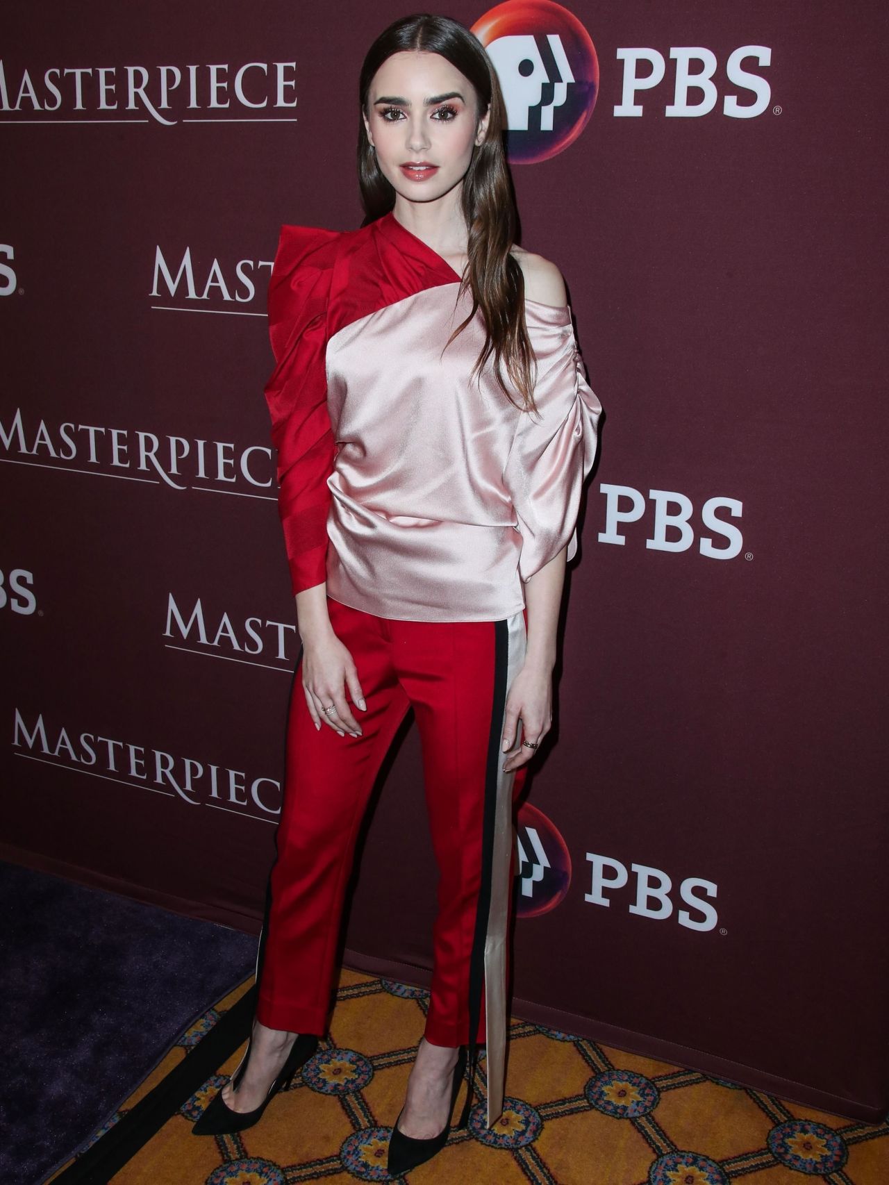https://celebmafia.com/wp-content/uploads/2019/02/lily-collins-masterpiece-photocall-at-the-2019-winter-tca-press-tour-in-pasadena-7.jpg