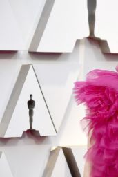 Linda Cardellini – Oscars 2019 Red Carpet