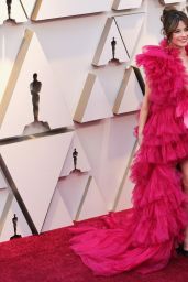 Linda Cardellini – Oscars 2019 Red Carpet