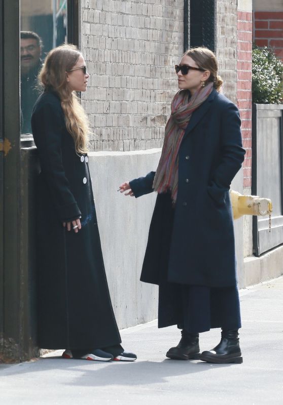 Mary-Kate Olsen and Ashley Olsen - Outside Their Office in NYC 02/06/2019