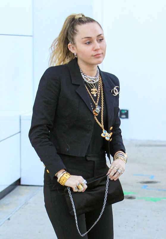 Miley Cyrus is Stylish - Outside the Chanel Store in LA 02/22/2019