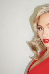 Natalie Alyn Lind - Personal Pics and Video 02/08/2019