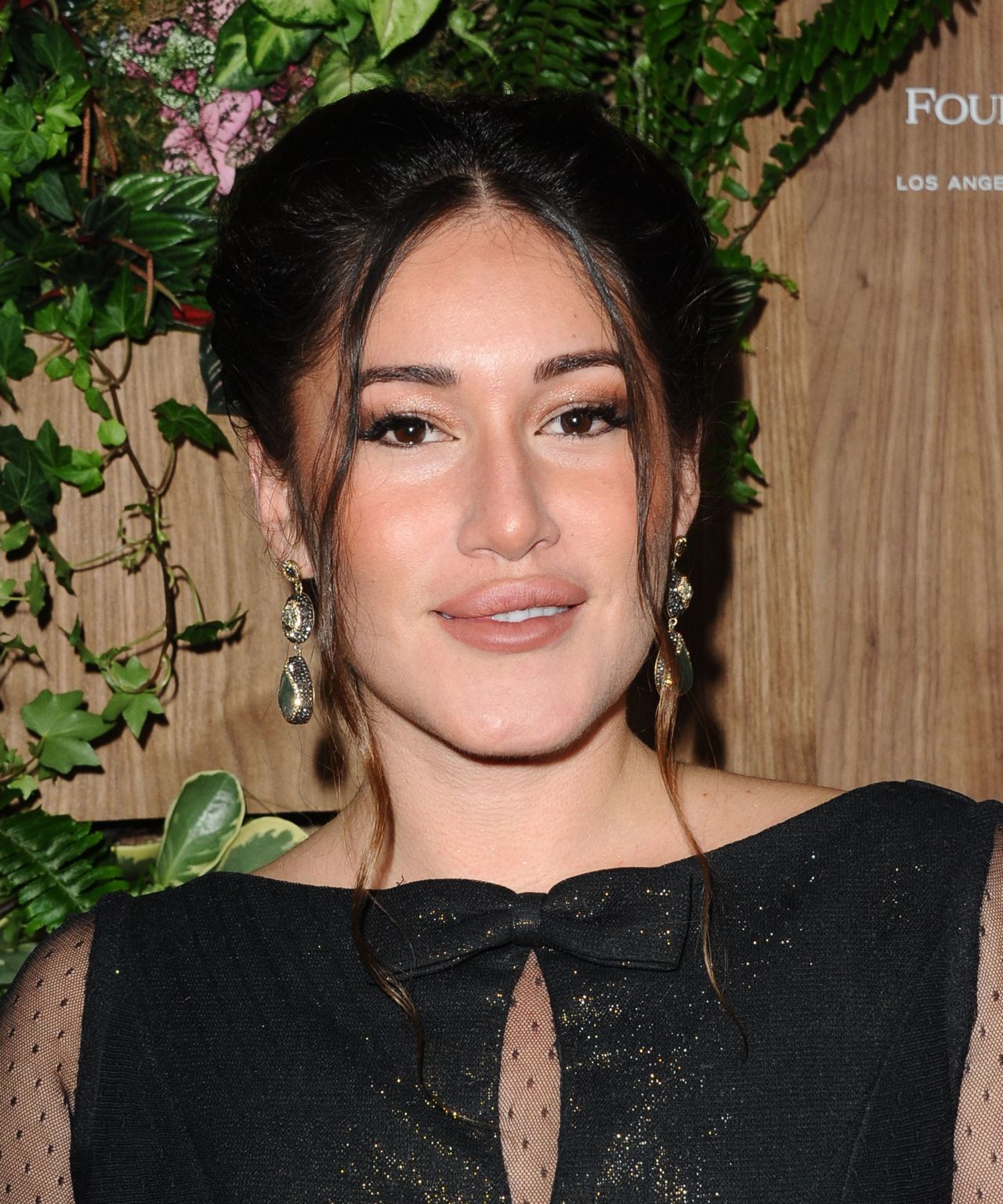 Q'orianka Kilcher – 2019 Global Green Pre-Oscar Gala • CelebMafia