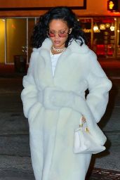 Rihanna Night Out Style 02/01/2019