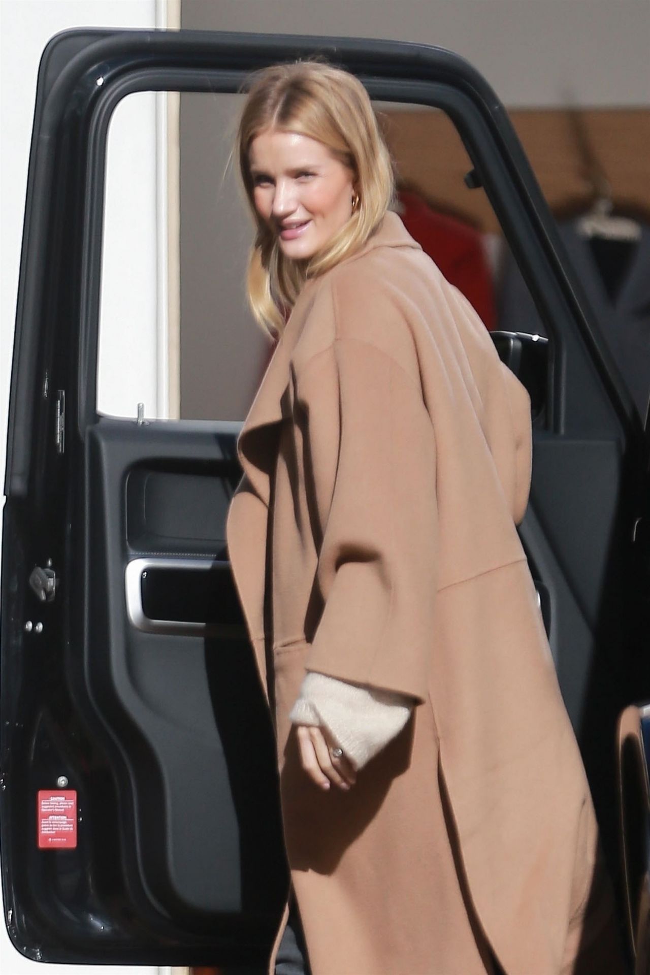 Rosie Huntington-Whiteley - Visits a Friend in Beverly Hills 02/21/2019