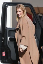 Rosie Huntington-Whiteley - Visits a Friend in Beverly Hills 02/21/2019