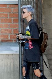 Ruby Rose - Shows Off a New Color Hairdo 01/31/2019