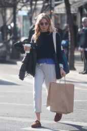 Sienna Miller in Casual Outfit 02/15/2019