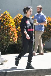 Amanda Steele - Out in Los Angeles 03/26/2019