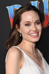Angelina Jolie – “Dumbo” World Premiere in Hollywood
