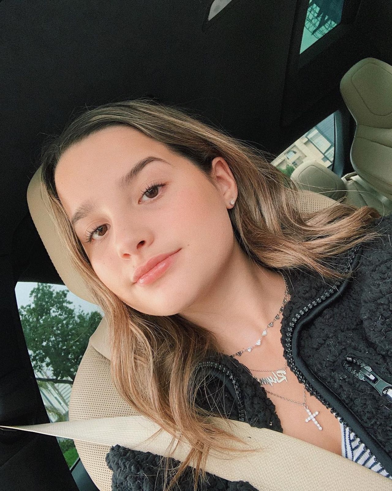 Annie LeBlanc - Personal Pics 03/04/2019 • CelebMafia