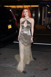 Bella Thorne Looks Stylish - Arriving at Carnegie Hall in NYC 03/25/2019