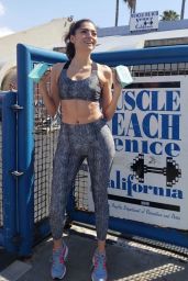 Blanca Blanco in Workout Gear - Muscle Beach in Venice 03/09/2019