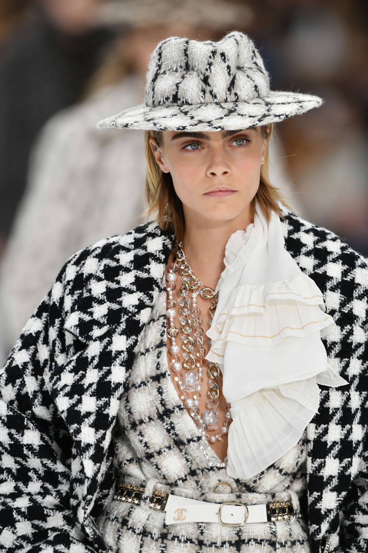 Cara Delevingne Walks Chanel Fashion Show in Paris 03/05/2019 • CelebMafia