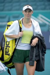 Caroline Wozniacki – Practice Prior to the Start of the Miami Open Tennis Tournament 03/16/2019